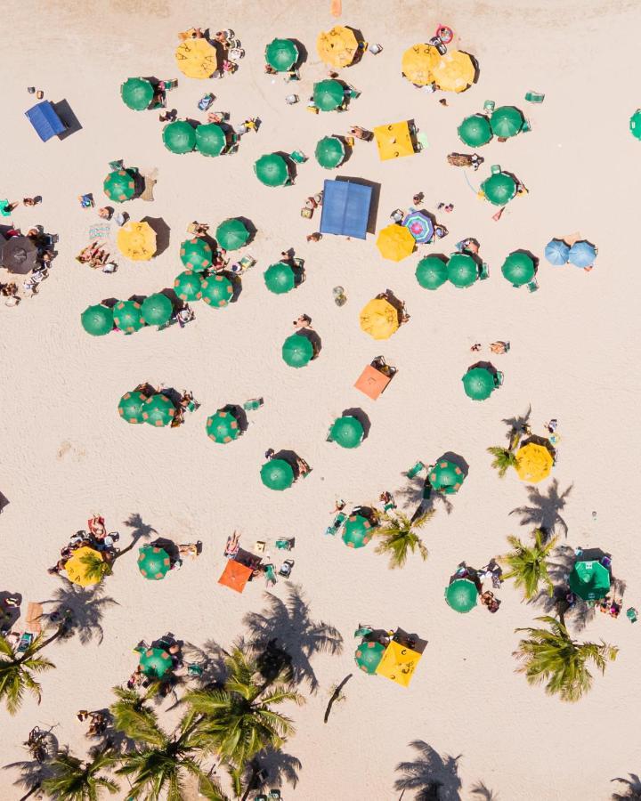 Hotel Ilhas Do Caribe - Na Melhor Regiao Da Praia Da Enseada Гуаружа Экстерьер фото